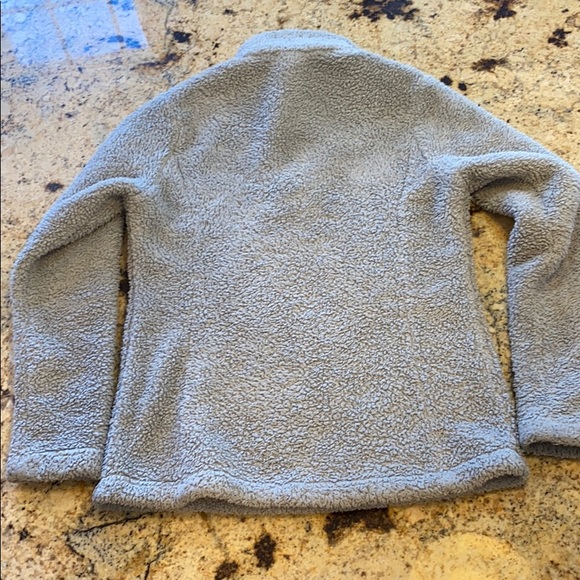 Patagonia 1/4 Zip Fuzzy Pullover - Picture 4 of 8